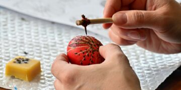 How Easter eggs unfold around the globe