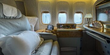 The most effective methods to e-book Emirates top quality utilizing factors and miles